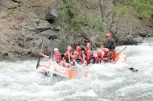 Camping Voraparc - Rafting auf dem Fluss am Campingplatz