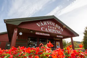 Camping Varvolden - Rezeption.jpg