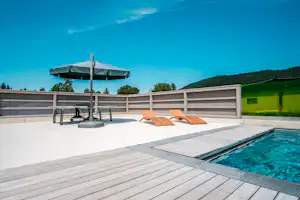 Camping Wagenhausen - Geheizte Poolanlage mit Tischtennisplatz auf dem Campingplatz