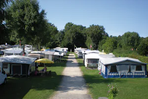 Camping Waldhort - Wohnmobilstellplatz vom Campingplatz