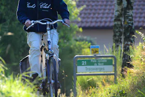 Camping Troisvierges - Fahrrad Fahrer auf dem Campingplatz Gelände