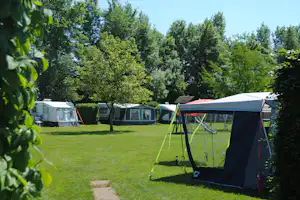 Camping warnstee - Wohnmobil un Wohnwagen Stellplaetze auf der Wiese