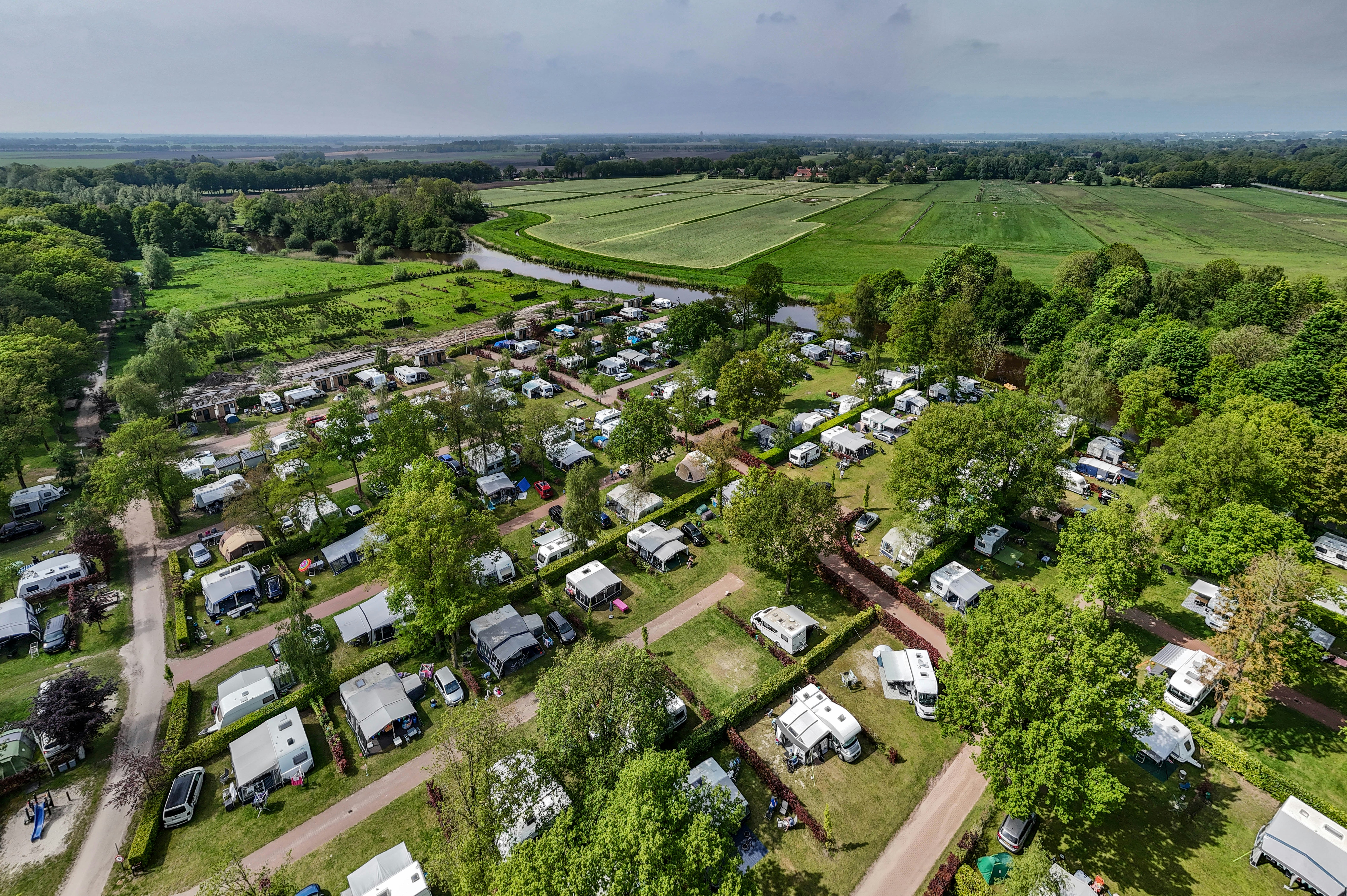 Camping Wedderbergen  - Campingplatz aus der Vogelperspektive
