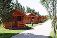 Camping WF Szabadidöpark  -  Mobilheime vom Campingplatz mit Veranden