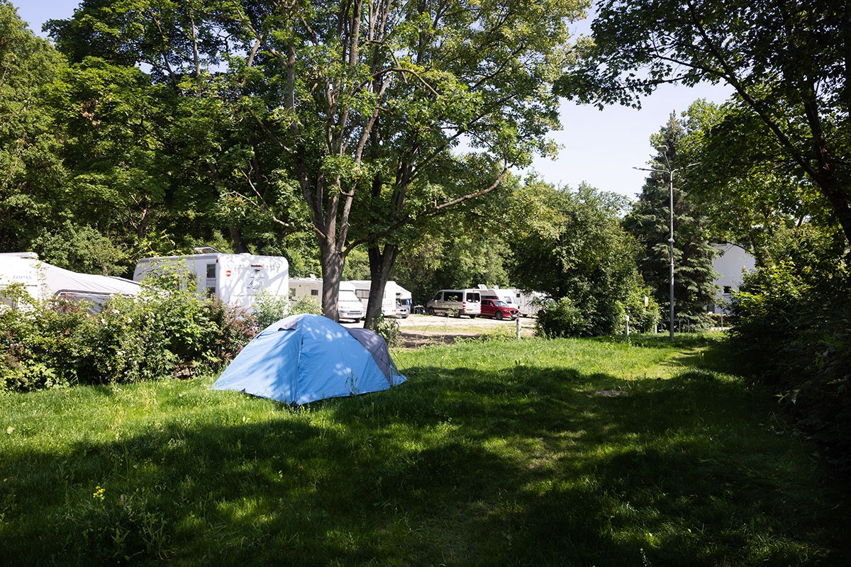 MICAMPA Wien Wienerwald - Zeltwiese auf dem Campingplatz