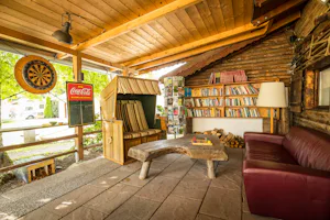 Camping Wolfratshausen - Aufenthaltsraum.jpg