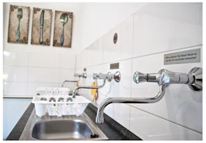 Camping Wolfratshausen - Spuelbecken.jpg