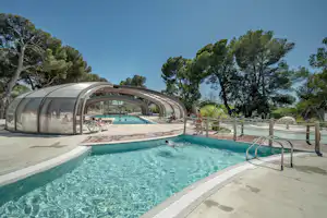 Camping Avignon Parc - Ciela Village Camping Yelloh! Village Avignon Parc**** - Freibad auf dem Campingplatz