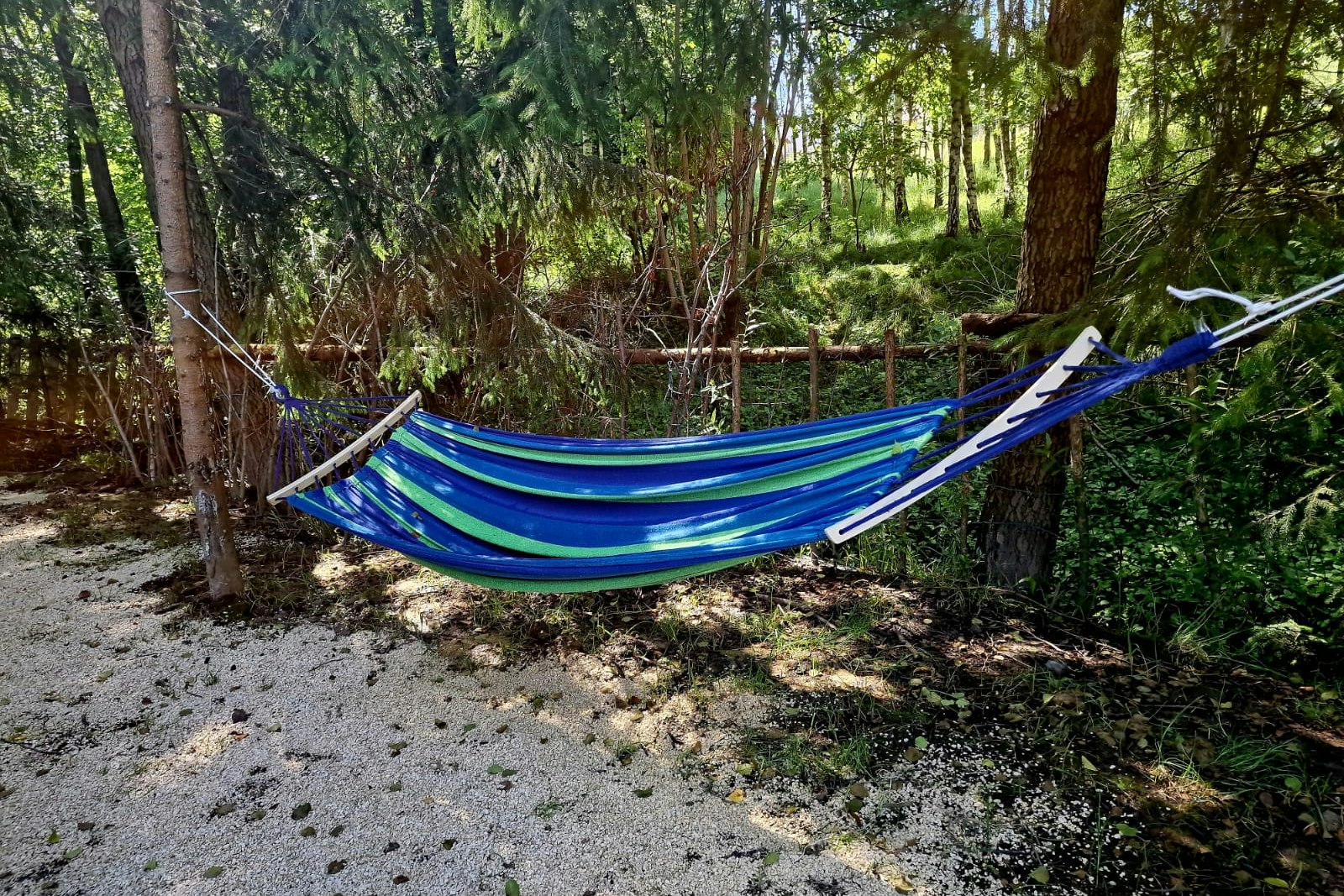 Camping Zacisze - Hängematte auf dem Campingplatz