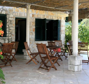 Brijesta Dubrovnik Camping Camping Zakono - Restaurant mit Terrasse auf dem Campingplatz