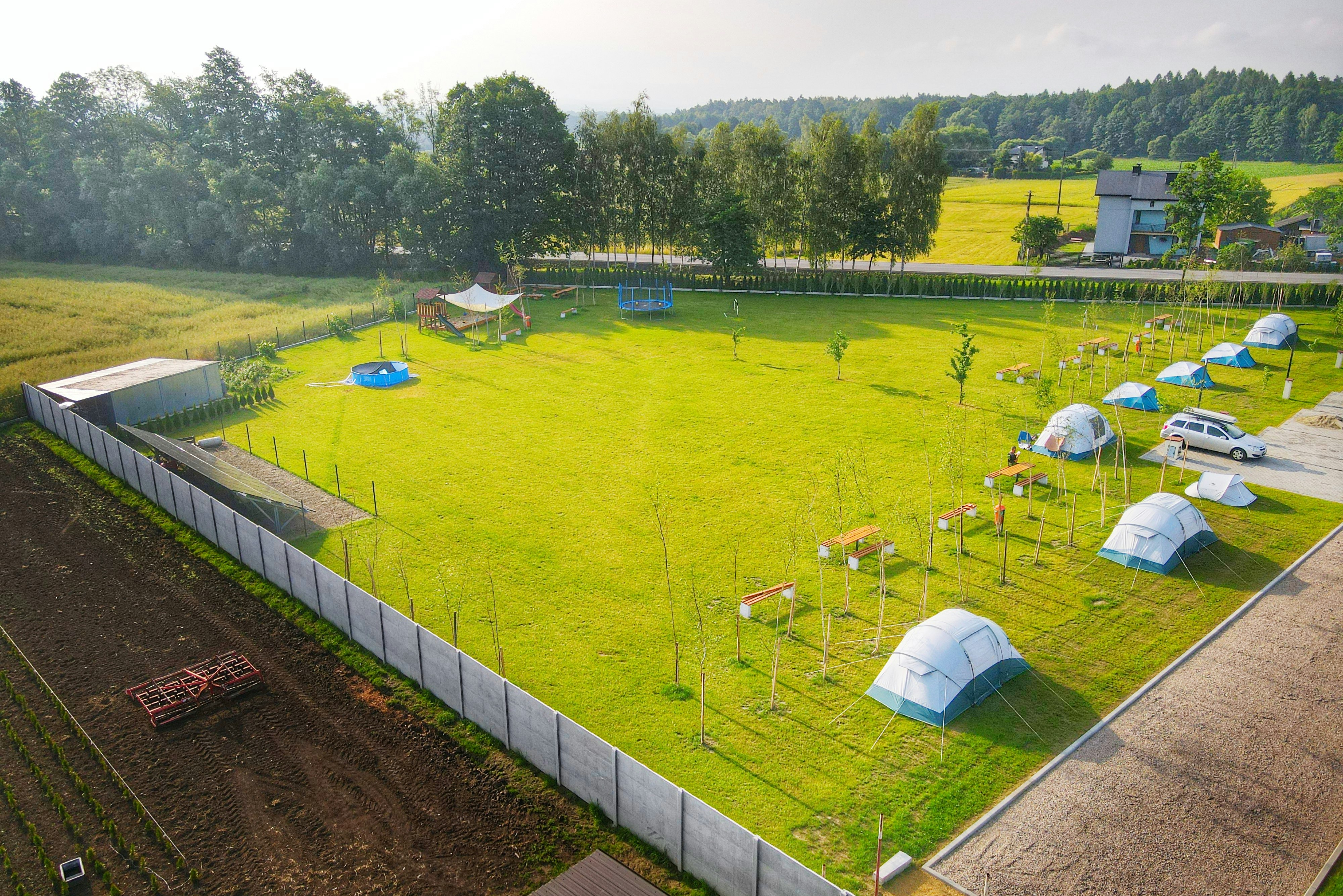 Camping Zator - Blick auf die Zeltwiese des Campingplatzes