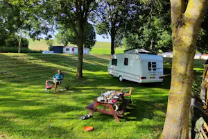 Camping Zeestrand Eems-Dollard - Wohnmobil- und Wohnwagenstellplätze im Grünen