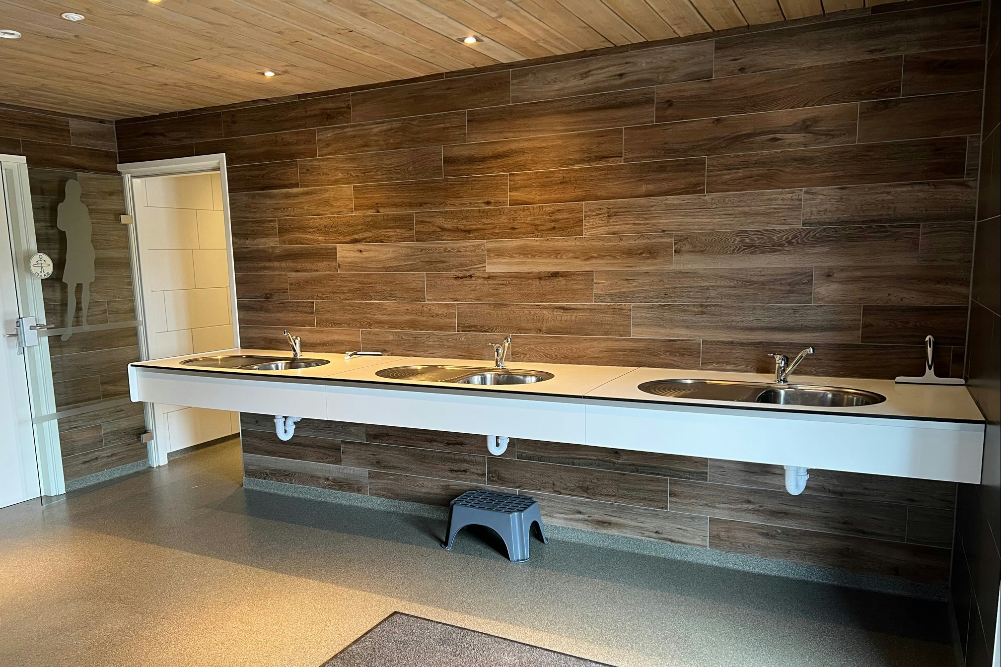 Camping Zeevangshoeve - Innenansicht des Sanitärgebäudes