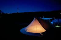 Camping44 - Glamping Zelt bei Nacht