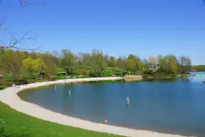 Campingpark Breitenauer See - Der Sandstrand am Breitenauer See