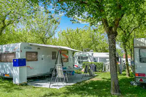 Campingpark Delle Rose - Blick auf die Standplätze auf dem Campingplatz