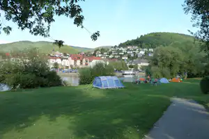 Campingpark Eberbach Zeltplätze auf der Wiese