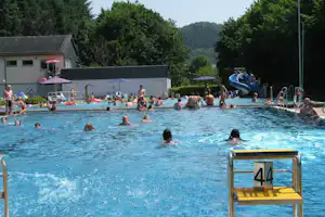 Campingpark Eifel - Campingplatzanlage mit Pool