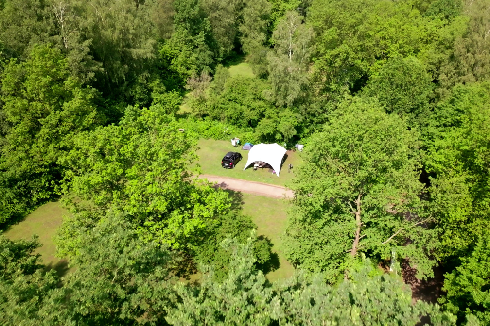 Campingpark Gartow - Blick auf einen Standplatz aus der Vogelperspektive