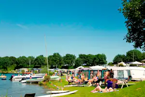 Camping Groene Eiland Campingpark Het Groene Eiland - Wohnmobil- und Wohnwagenstellplätze auf dem Campingplatz