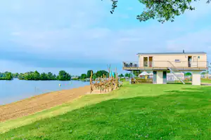 Capfun Camping Groene Eiland - Blick auf den Badestrand am Campingplatz