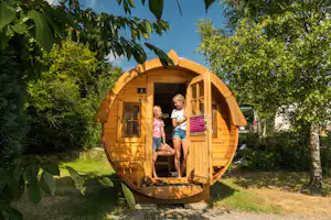 Campingpark im Bergischen Land - Schlaffass auf dem Campingplatz