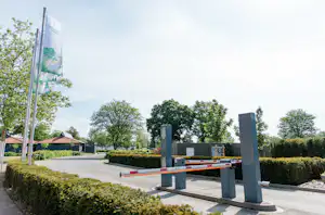 Campingpark Kalletal - Einfahrt mit automatischer Kennzeichenerkennung