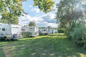 Campingpark Kerstgenshof - Standplätze auf der Wiese auf dem Campingplatz