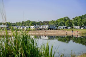 Campingpark Münsterland Eichenhof - Badesee auf dem Campingplatz