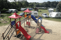 Campingpark Münsterland Eichenhof - Komfortable Zelt- und Wohnwagenstellplätze auf grüner Wiese mit Spielplatz für Kinder