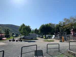 Campingpark Zell Mosel - Standplatz - 2.jpg