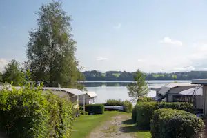 Campingplatz Aichalehof - Stellplätze mit Blick auf dem Staffelsee