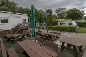 Campingplatz am Brillteich - Biergarten.jpeg