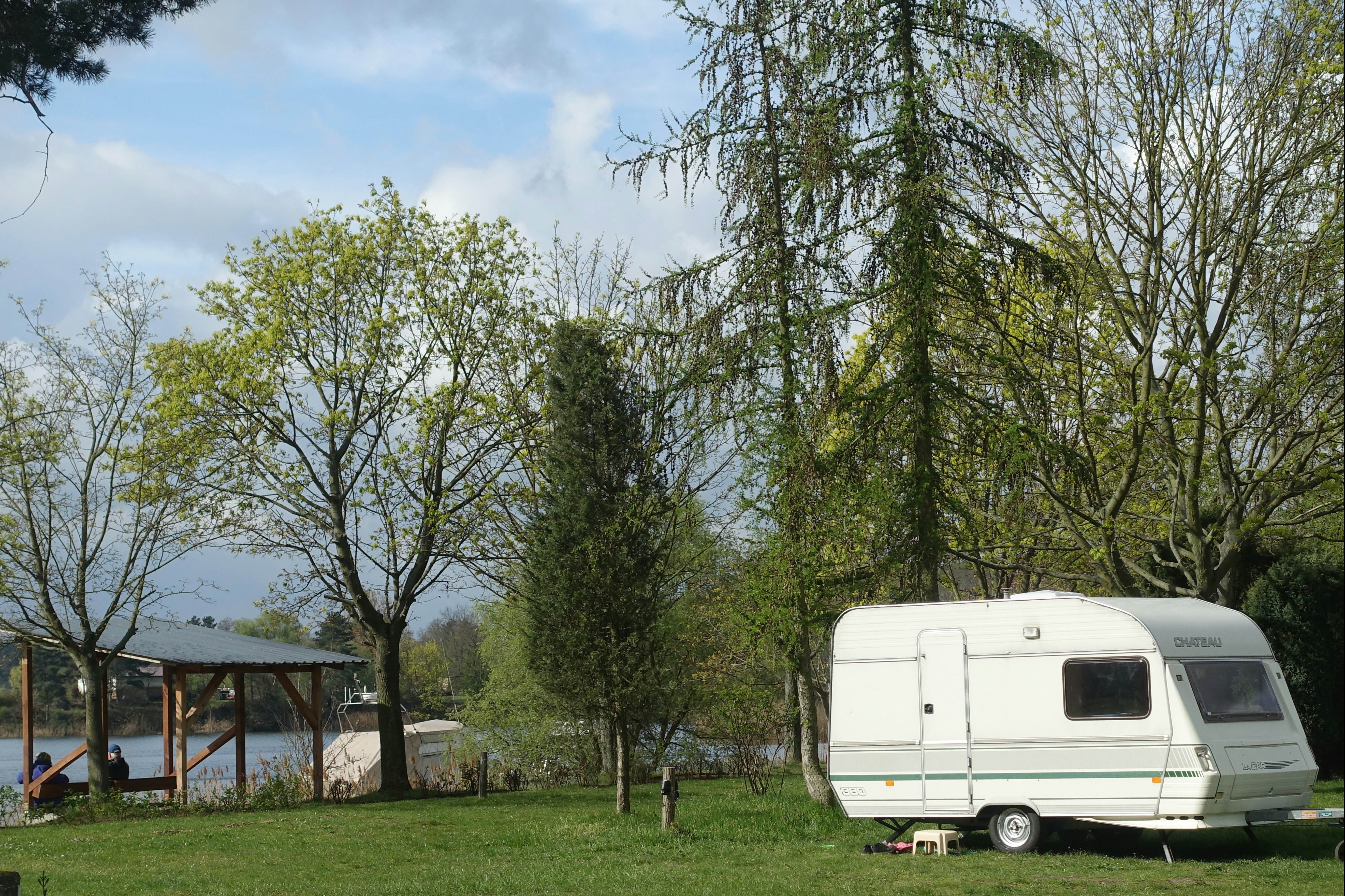 Campingplatz Niegripper See  Campingplatz Am Niegripper See - Standplätze auf der Wiese auf dem Campingplatz
