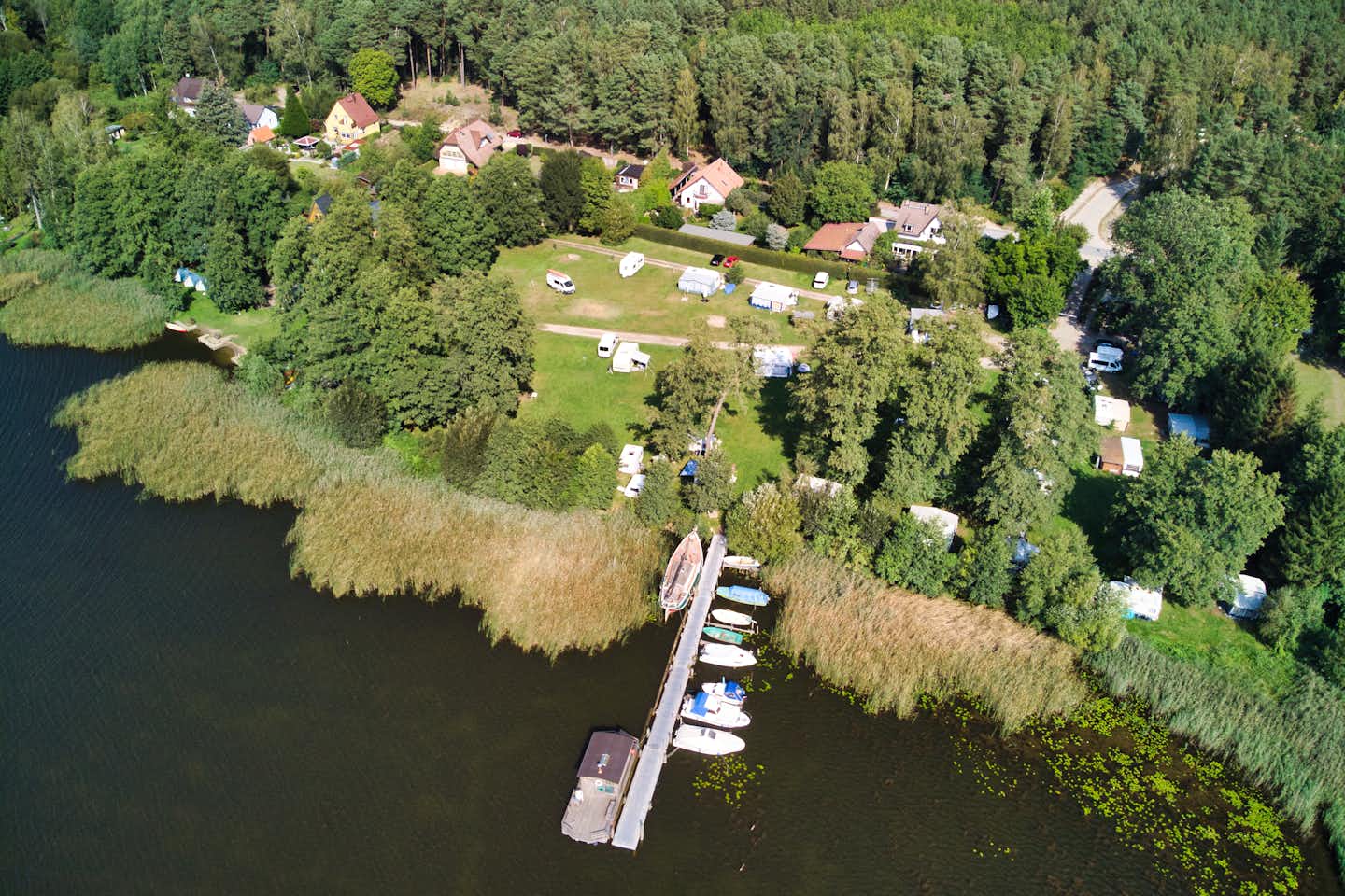 Campingplatz am Röblinsee -  Luftbild