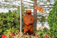 Campingplatz Bärensee - Bärenfigur aus Holz