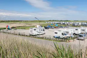 Campingplatz Biehl - Spielplatz am Stellplatz vom Campingplatz