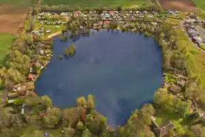 Campingplatz Blauer See Campingplatz Blauer See im Emsland - Campingplatz aus der Vogelperspektive
