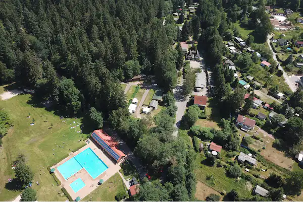 Campingplatz & Bungalowdorf "Am Waldbad"