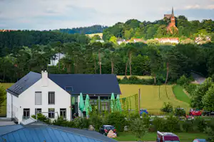 Campingplatz Freizeitinsel - Grüne Umgebung des Campingplatzes