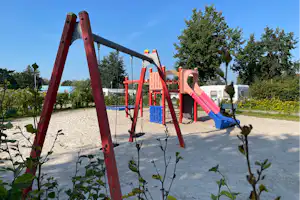 Campingplatz Großes Meer - Kinderspielplatz auf dem Campingplatz