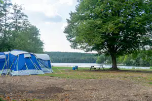 Campingplatz Heider Bergsee - Lage am See - Zeltwiese