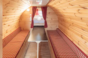 Campingplatz Himmelreich am Schnackensee - Innenansicht eines Campingpods
