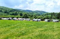 Campingplatz Hof Biggen - Blick auf die Standplatzreihen
