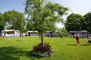Campingplatz Horn - Wohnmobilstellplatz vom Campingplatz im Grünen