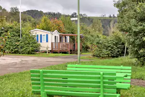 Campingplatz Irsental - Picknickbank auf dem Campingplatz