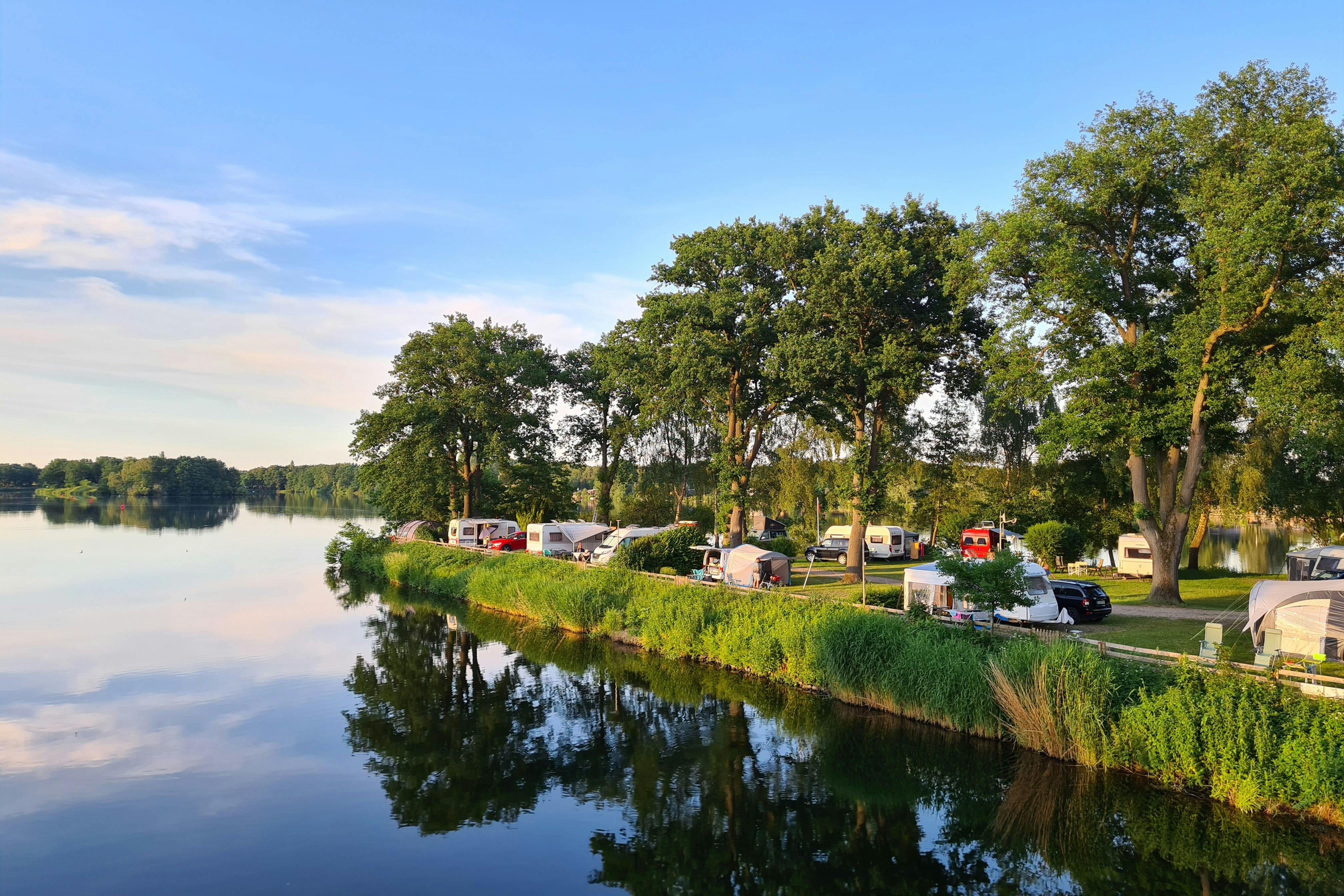 Campingplatz Lanzer See - Standplätze auf der Halbinsel auf dem Campingplatz