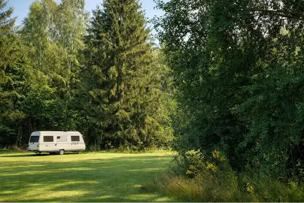 Waldwiesen Maiburg - Naturcamp & Tiny Homes