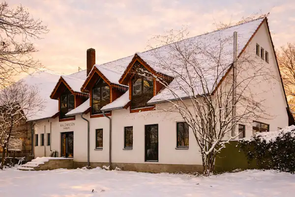 Waldwiesen Maiburg - Naturcamp & Tiny Homes