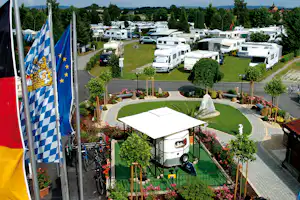 Campingplatz Mainblick - Wohnwagen- und Zeltstellplatz auf dem Campingplatz
